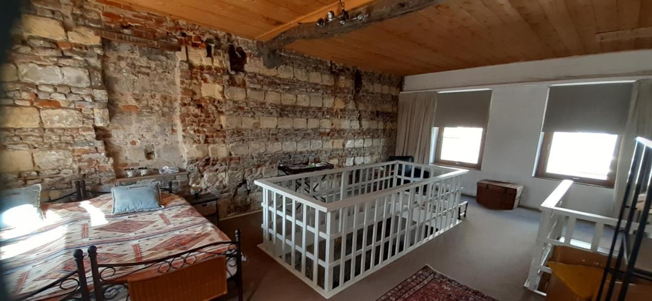 Roermond Uniek Stadspand, Compleet Woonhuis ภายนอก รูปภาพ